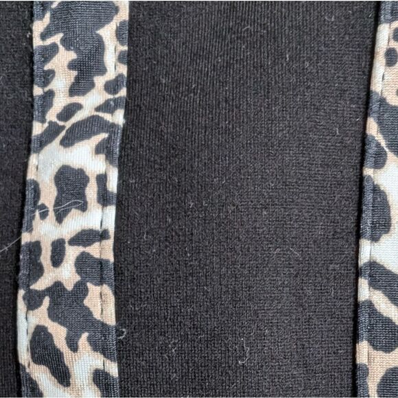 Peter Nygard 🐆 stripe black peplum statement top size s - Picture 7 of 8